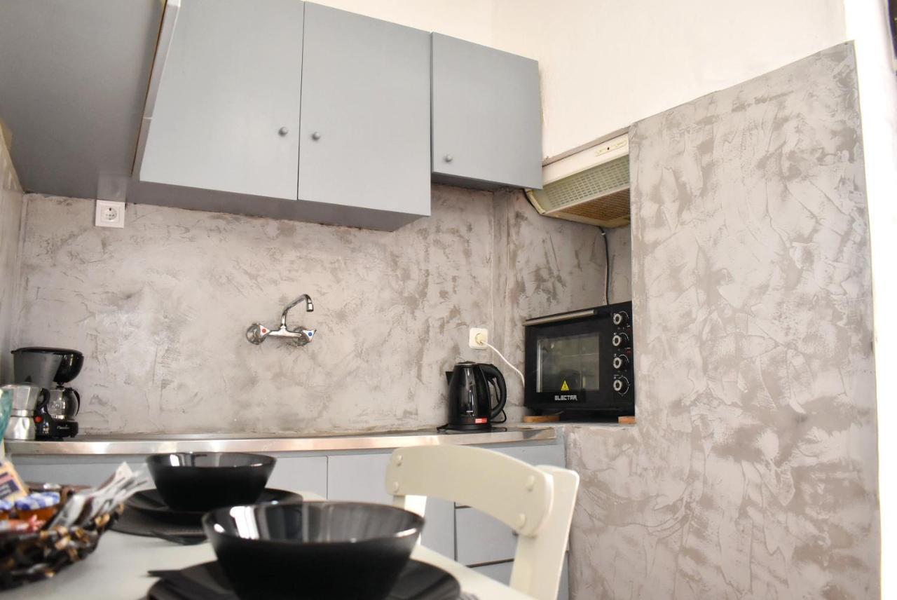 Giagia Annousio Apartment Dhriopís Exterior photo